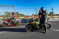 donington-no-limits-trackday;donington-park-photographs;donington-trackday-photographs;no-limits-trackdays;peter-wileman-photography;trackday-digital-images;trackday-photos